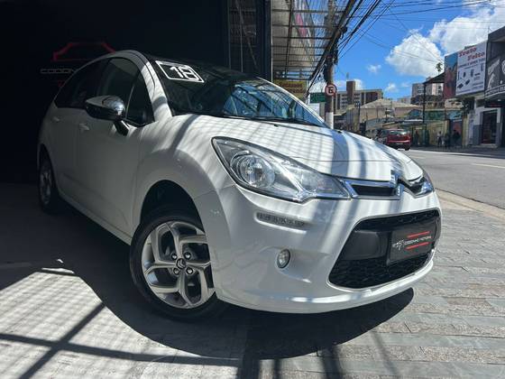 CITROËN C3 1.6 VTI 120 FLEX EXCLUSIVE EAT6